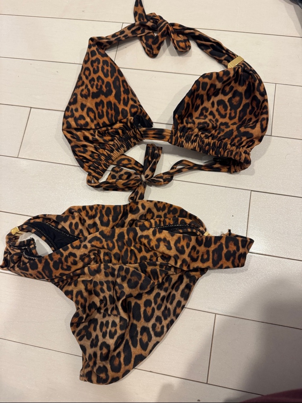 Vix Leopard Print Triangle Bikini Set in Brown and Black